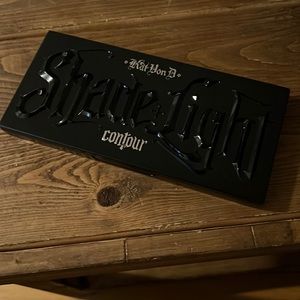 Kat Von D Shade + Light Contour Palette